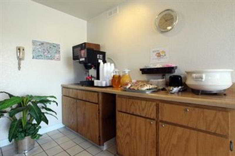 Quality Inn Prescott Restaurant photo